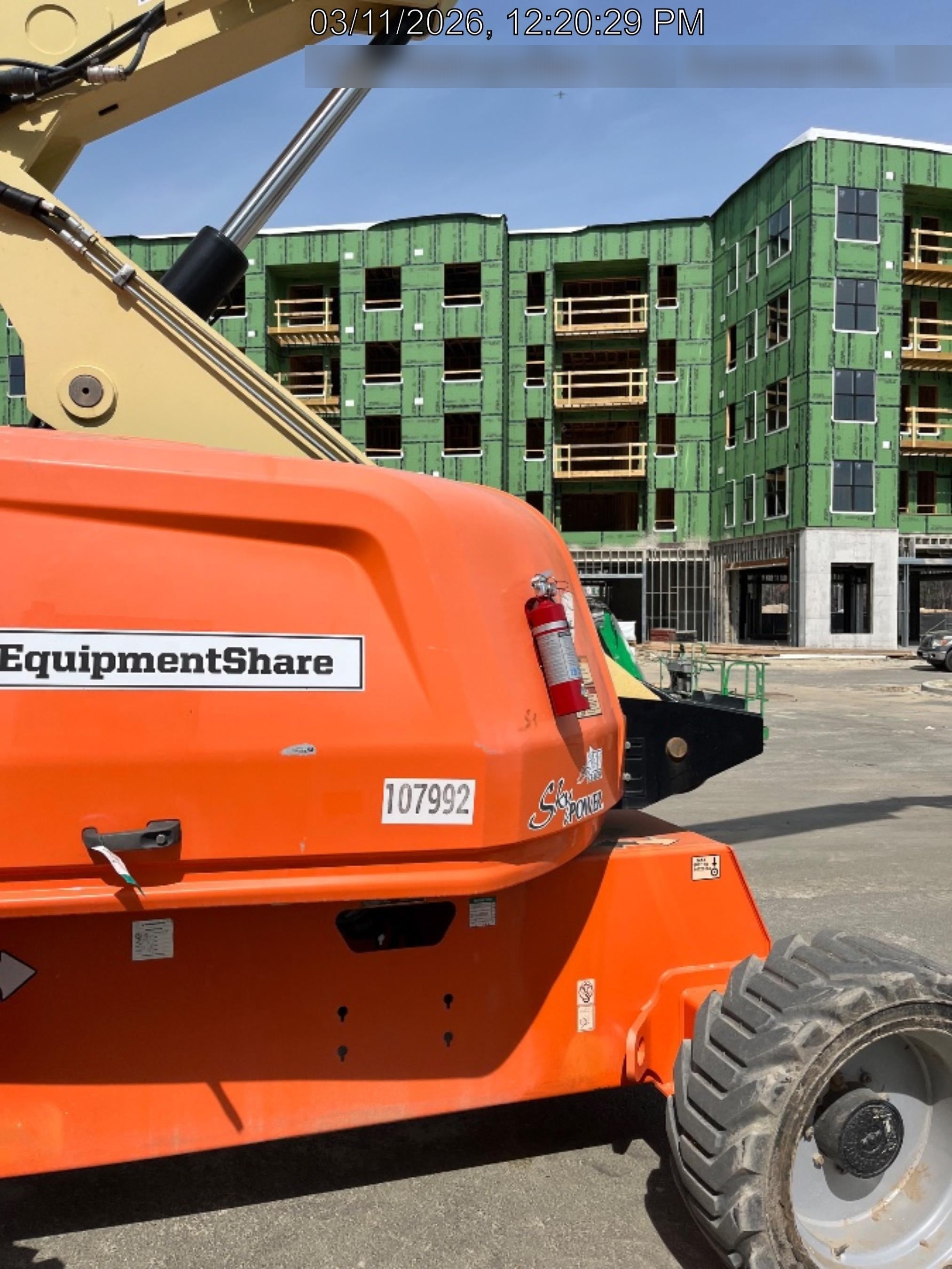2020 JLG 660SJ