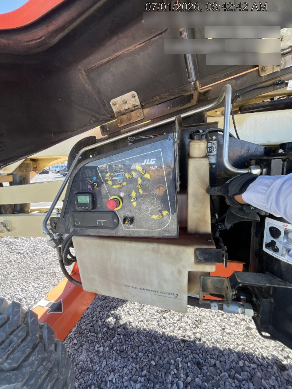2019 JLG 450AJ