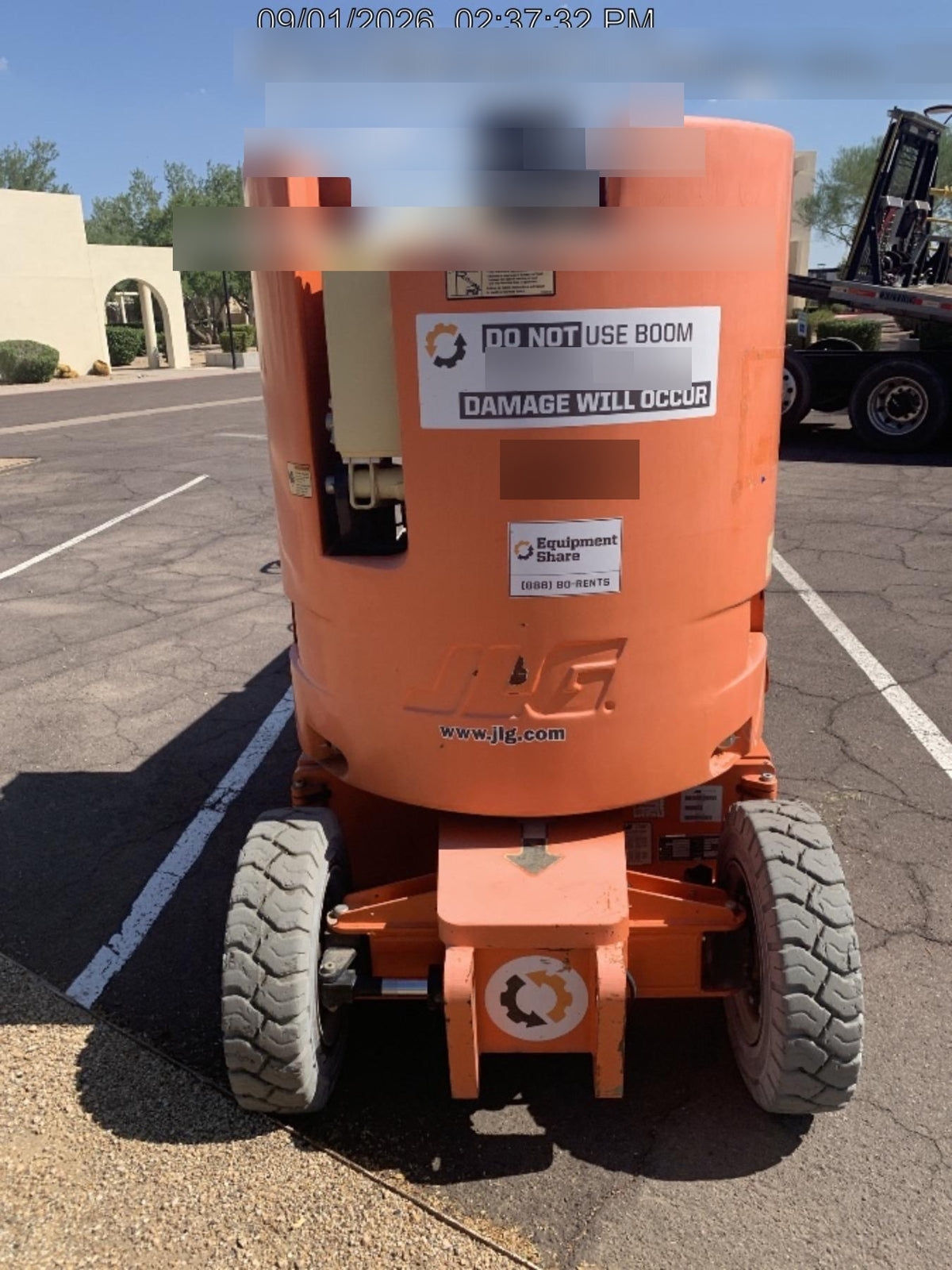 2019 JLG E300AJP