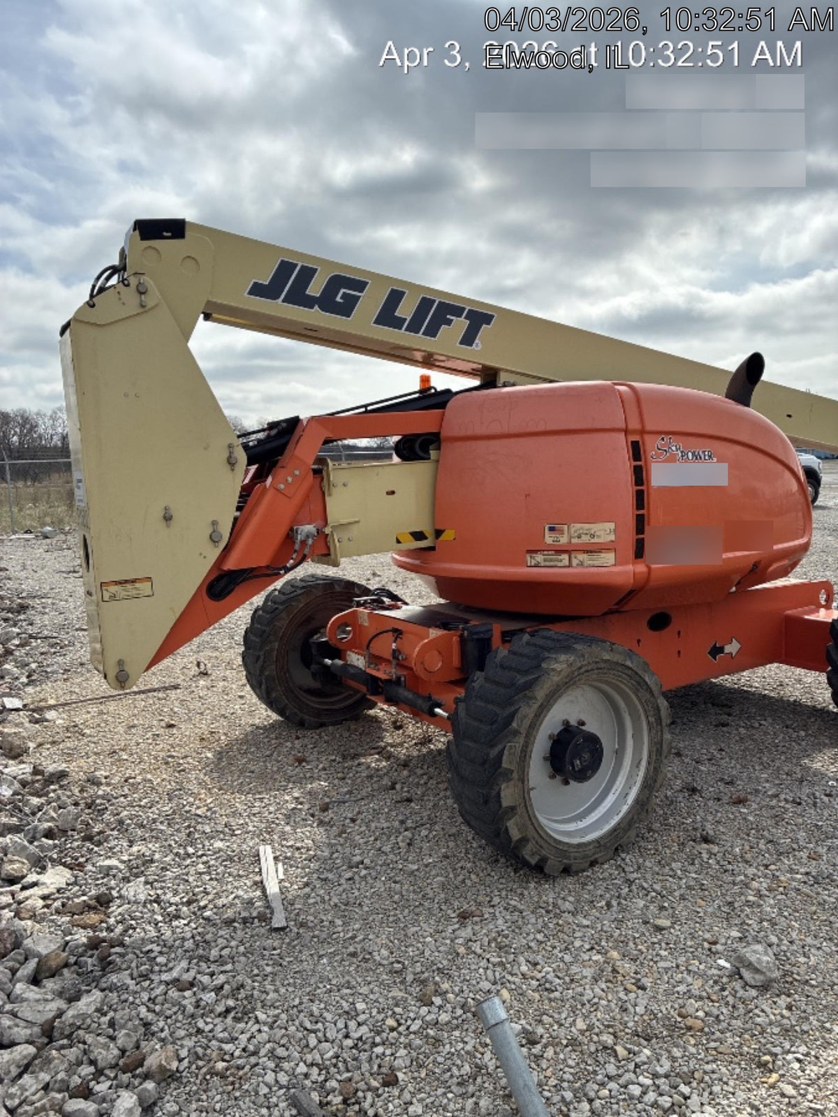 2019 JLG 600AJ