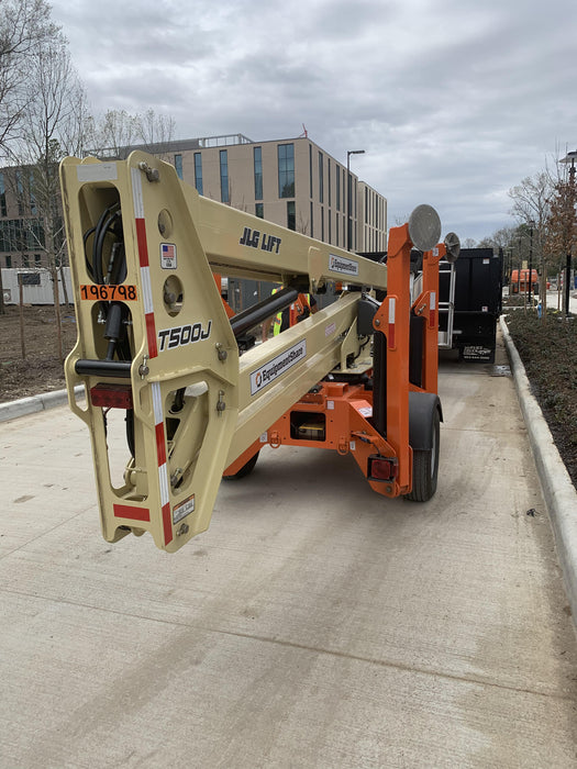 2021 JLG T500J