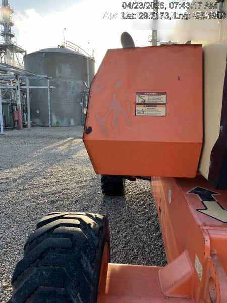 2020 JLG 800AJ