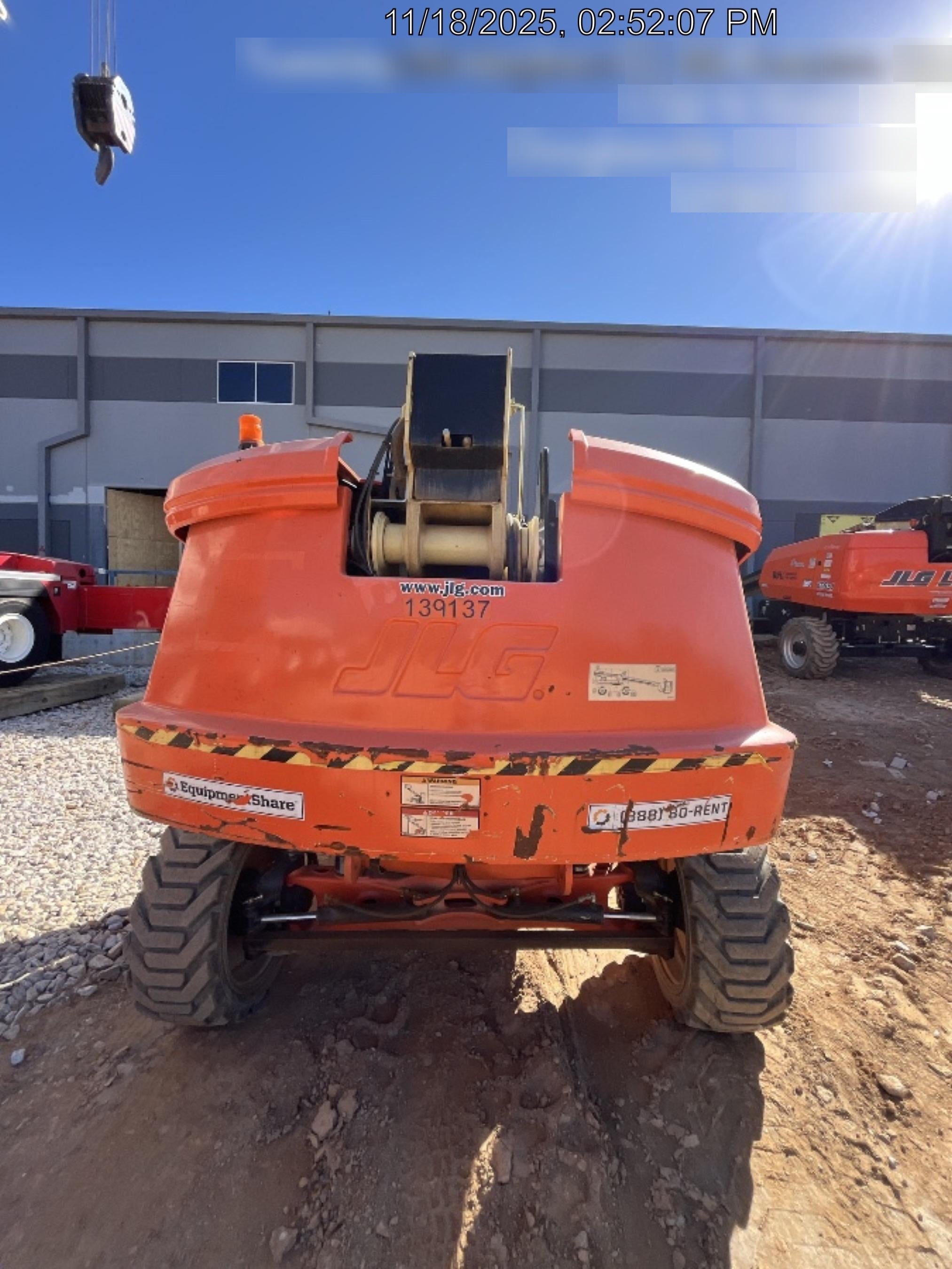 2021 JLG 660SJ