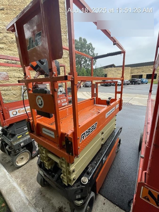 2022 JLG R1932