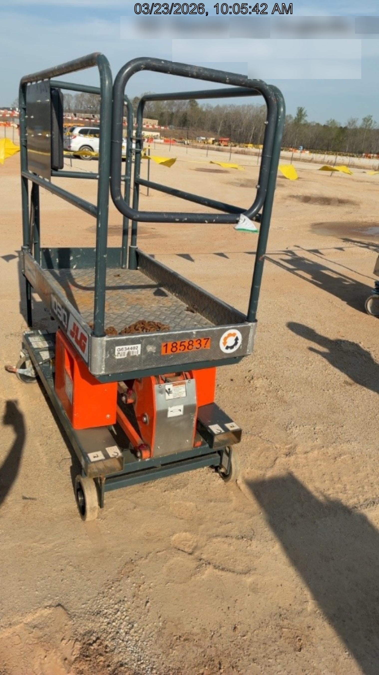 2021 JLG 1030P