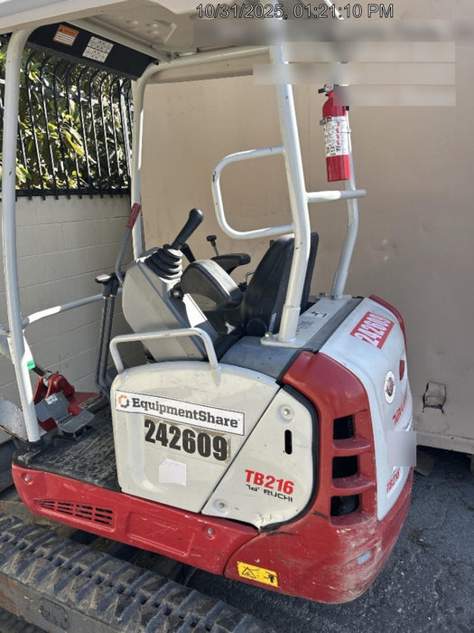 2021 TAKEUCHI TB216R