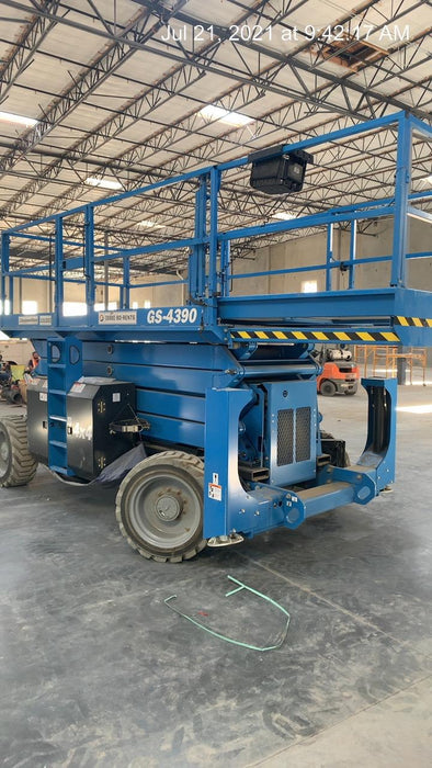 2020 GENIE GS-4390 RT