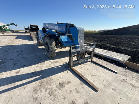 2018 Genie GTH-844 Genie GTH-844 w/Open ROPS, Solid Tires, beacon/work lights, 60" carriage/forks