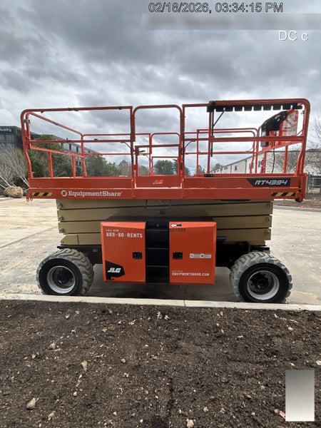 2025 JLG RT4394