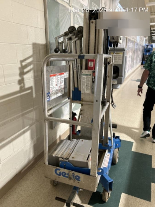 2021 GENIE AWP-30S DC