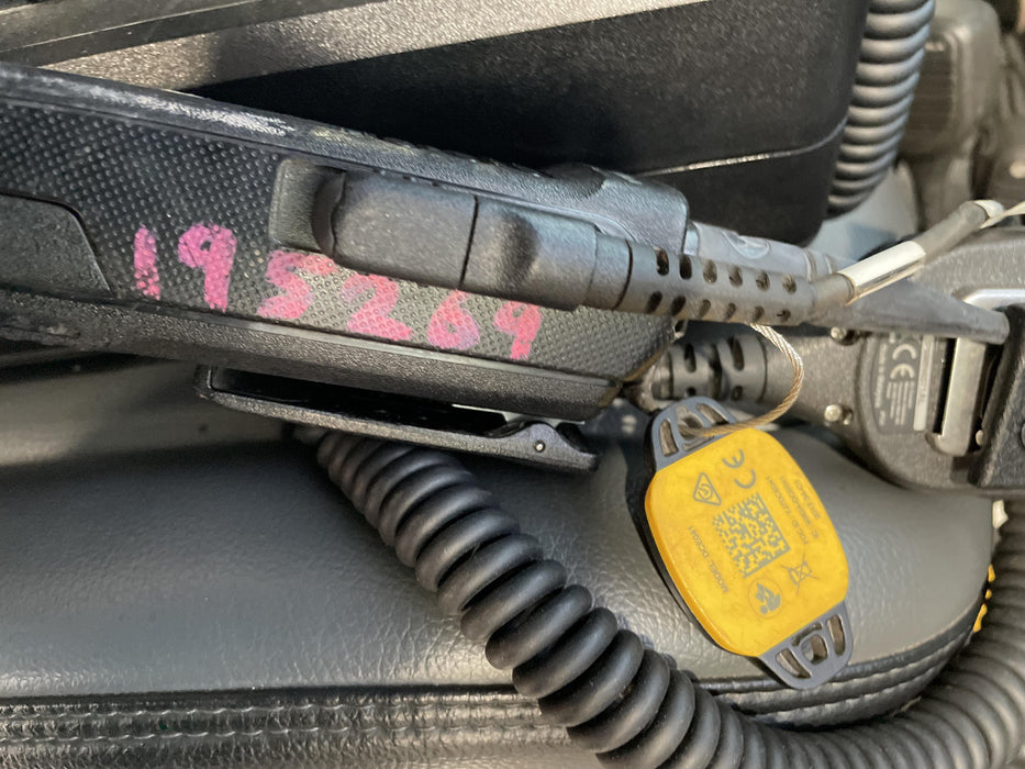 2021 MOTOROLA XPR3300E