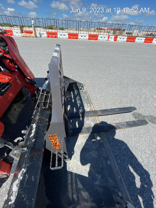 2023 PALADIN 48" Pallet Forks - Paladin