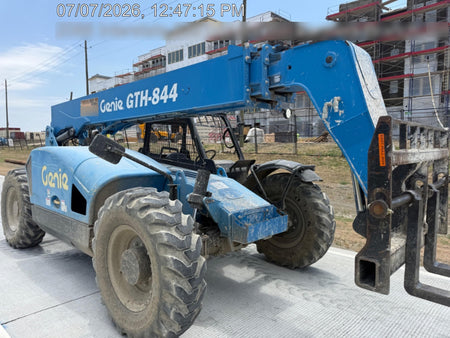 2017 GENIE GTH-844