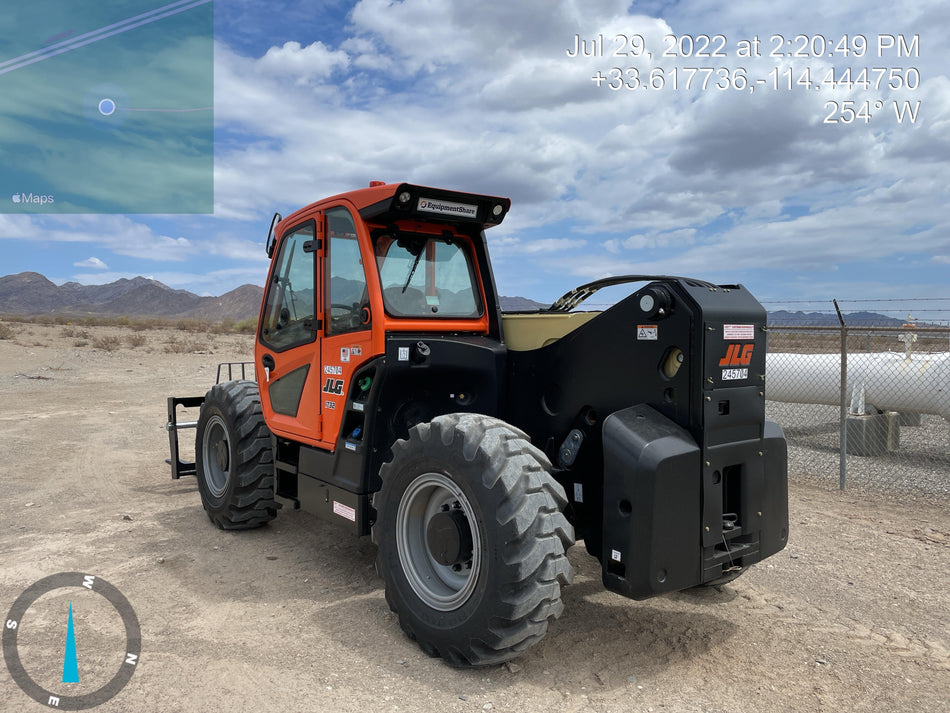 2022 JLG 1732