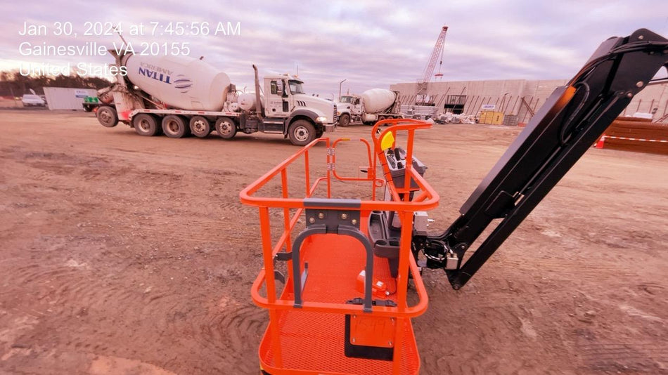 2023 JLG 860SJ