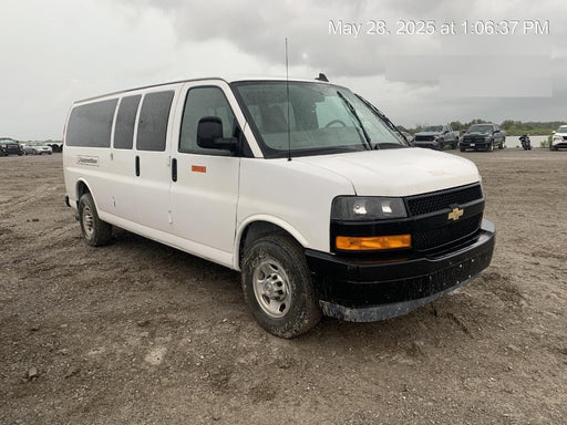 2023 CHEVROLET Express Van - Rental