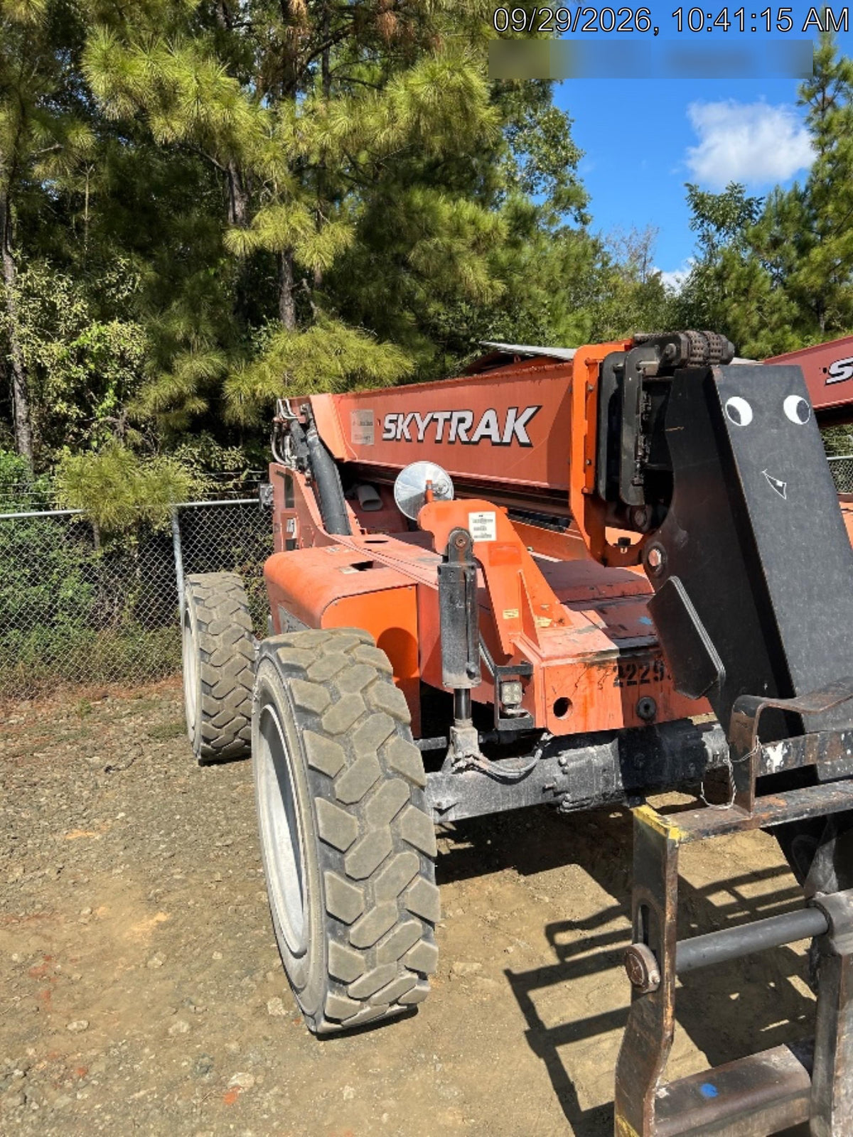 2019 SKYTRAK 8042