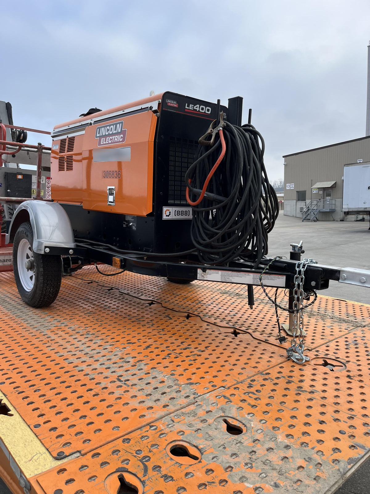 2023 Lincoln Electric LE400 Kubota V1505, Trlr, Cable Rack, Light Kit, ES Decals, T3