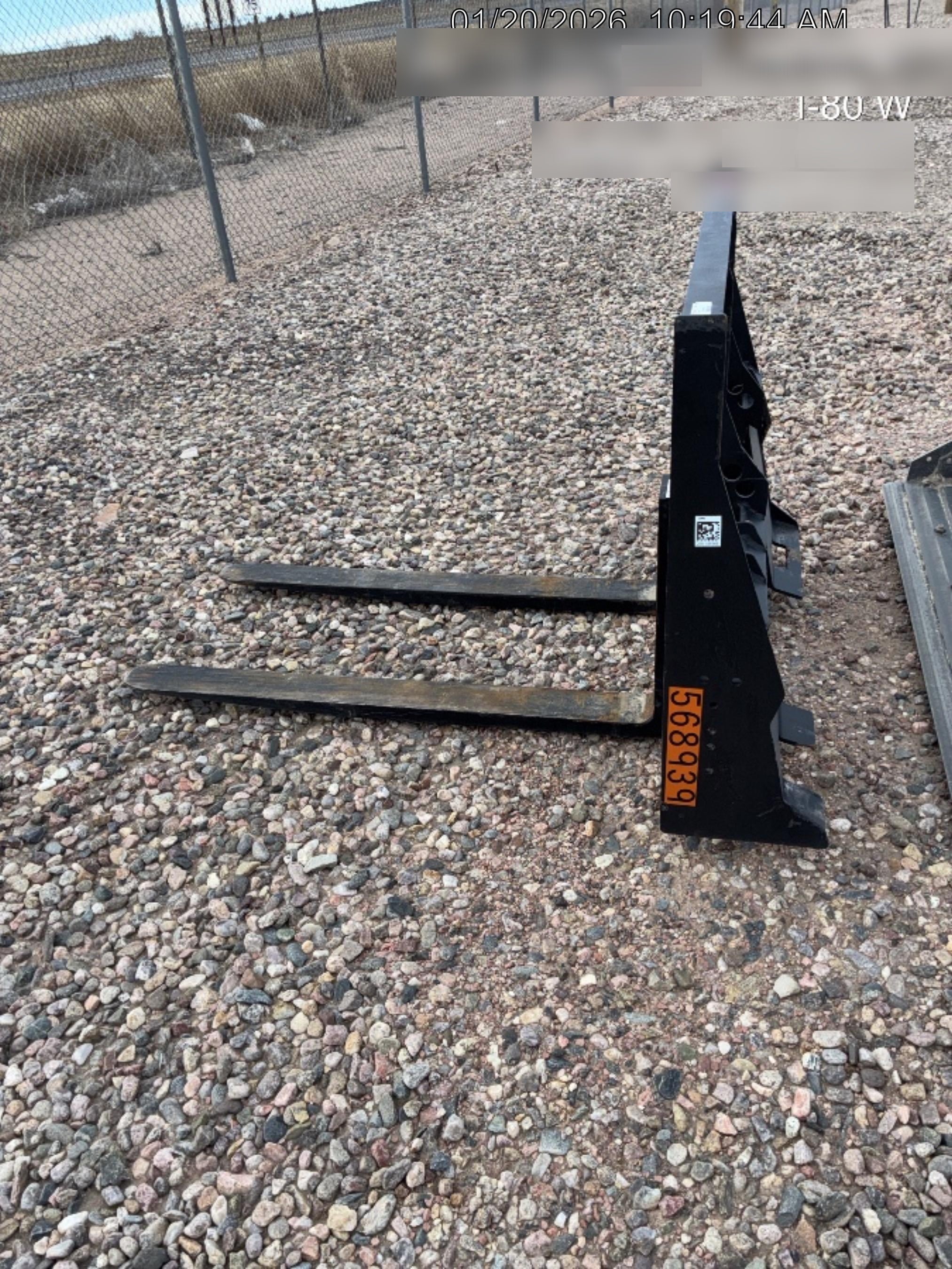 2025 ARROW MATERIAL HANDLING 48" Pallet Forks - Arrow