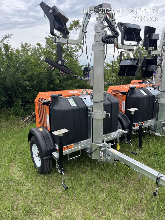 2024 Wanco WLTT-4MM4K Diesel, Deep Sea Controller, Shore Power Plug, Auto Start, (4) 350W LED Floodlights, 4kW Generator, 60 Gal Fuel Tank, 2" Ball, T3