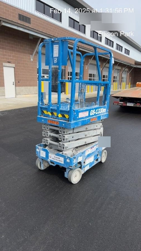 2021 GENIE GS-1330m