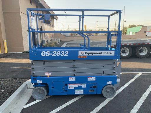 2020 Genie GS-2632 Solid NM Tires, Folding Rails with Half-Height Swing Gate, Beacon, 800W Invertor