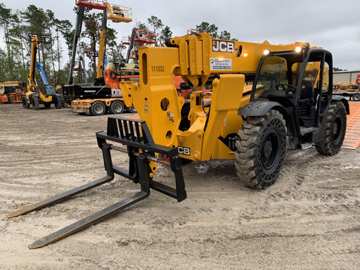 2020 JCB 512-56 Canopy, 74Hp, Solid Tires, Work Lights, Beacon, Aux Hydraulics, Back up Alarm, Lifting Eye, ES Decals