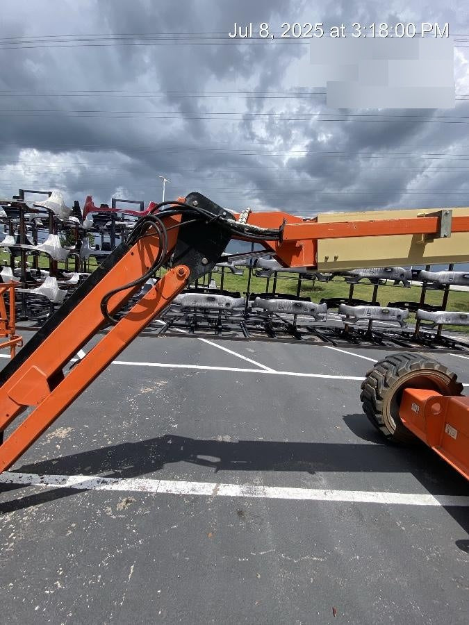 2019 JLG 600AJ