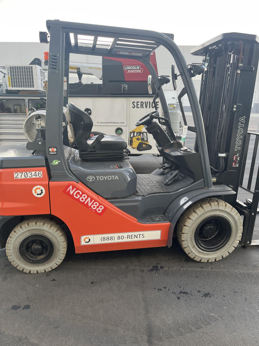 2022 TOYOTA 50-8FGU25