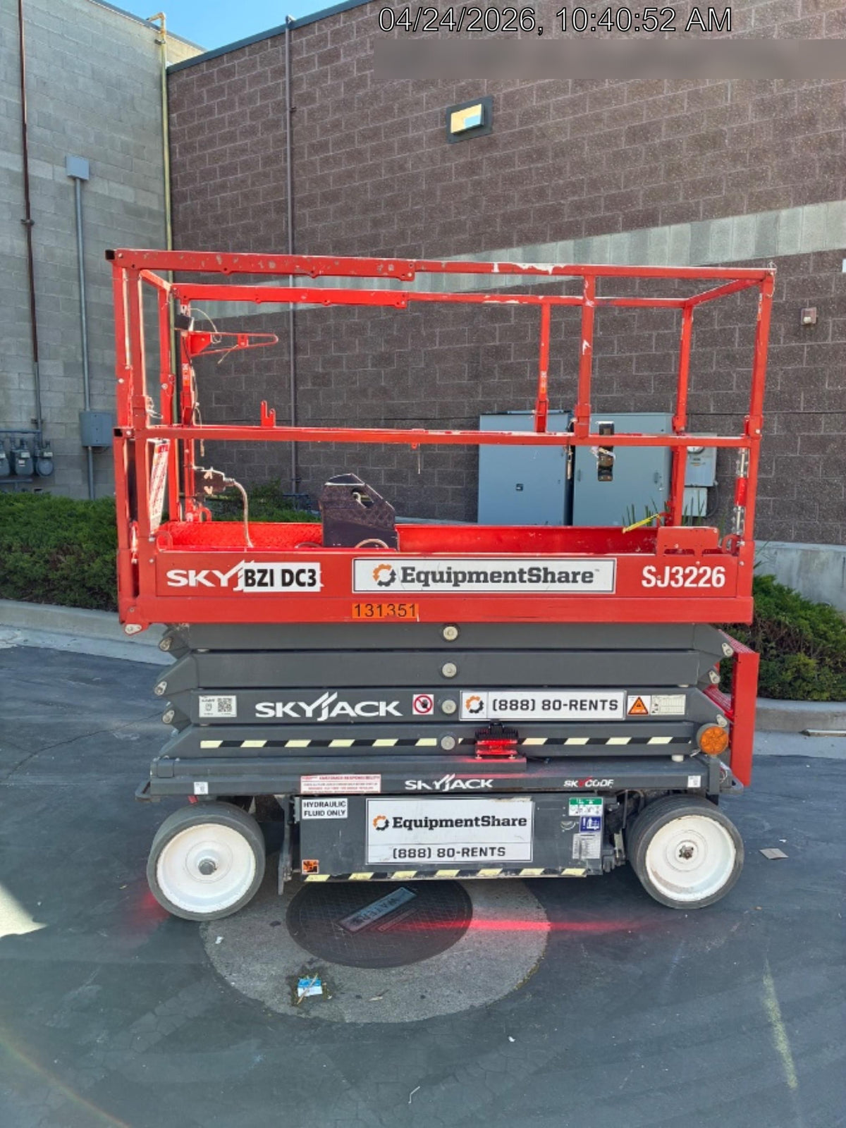 2021 SKYJACK SJ3226