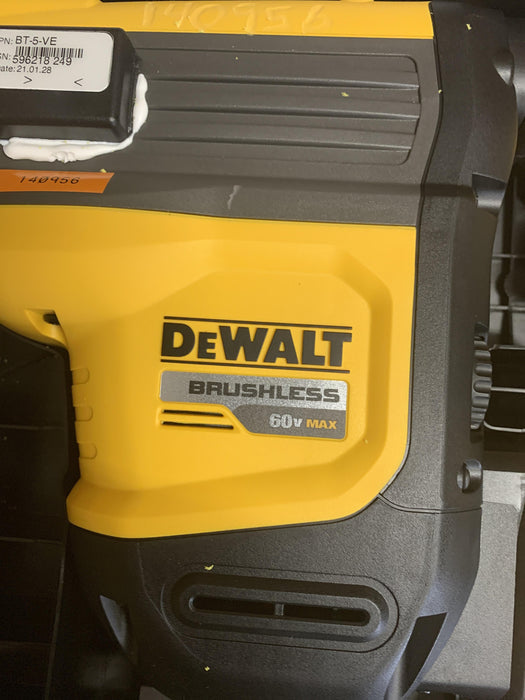 2021 DEWALT DCH614X2