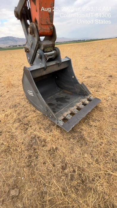 2020 DOOSAN 48" Excavator Bucket