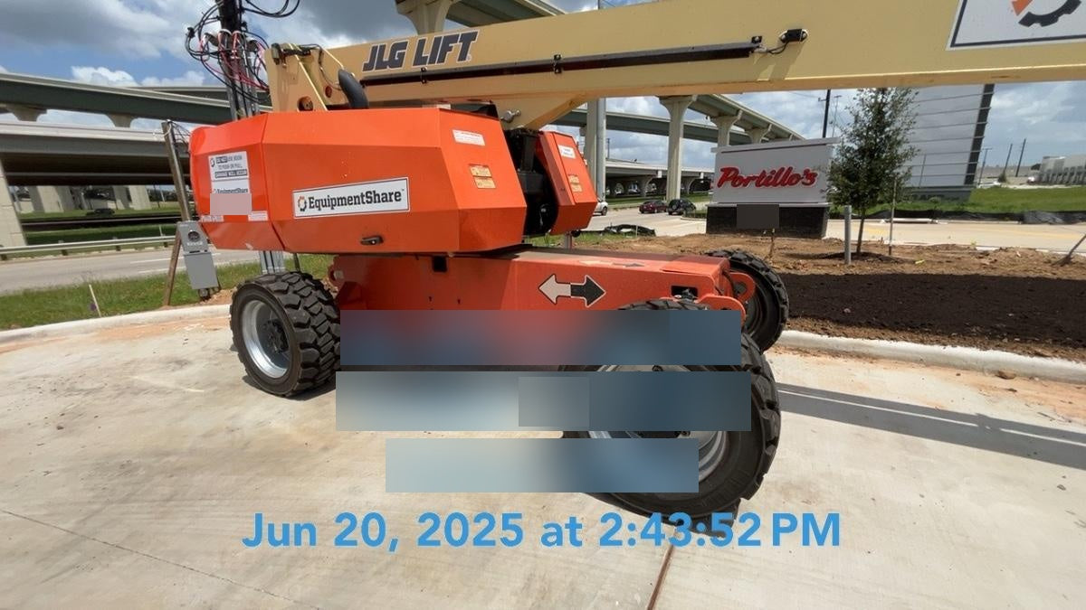 2021 JLG 860SJ