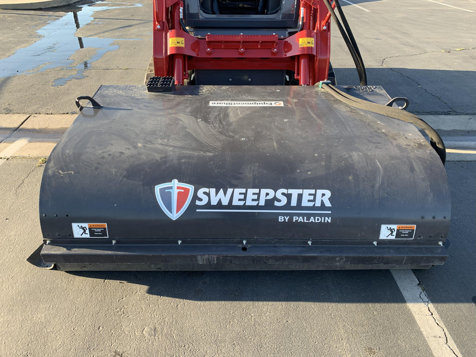 2020 PALADIN Sweepster SB72