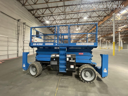 2020 GENIE GS-4390 RT