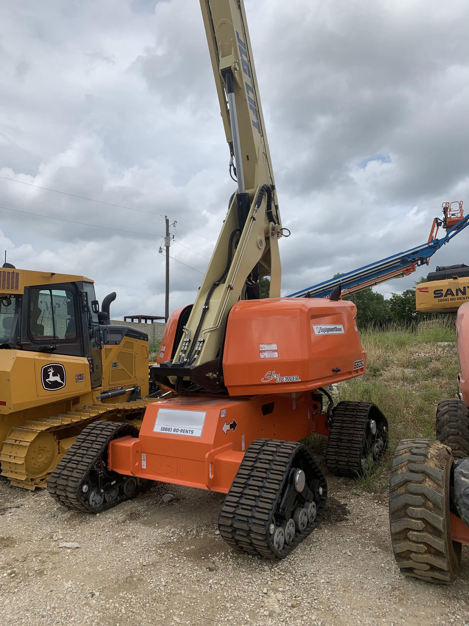 2021 JLG 660SJ Quad Track