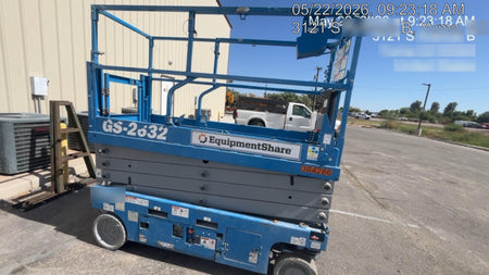 2023 GENIE GS-2632
