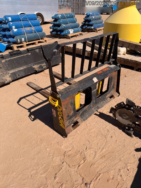 2022 DIGGA 48" Pallet Forks - Digga