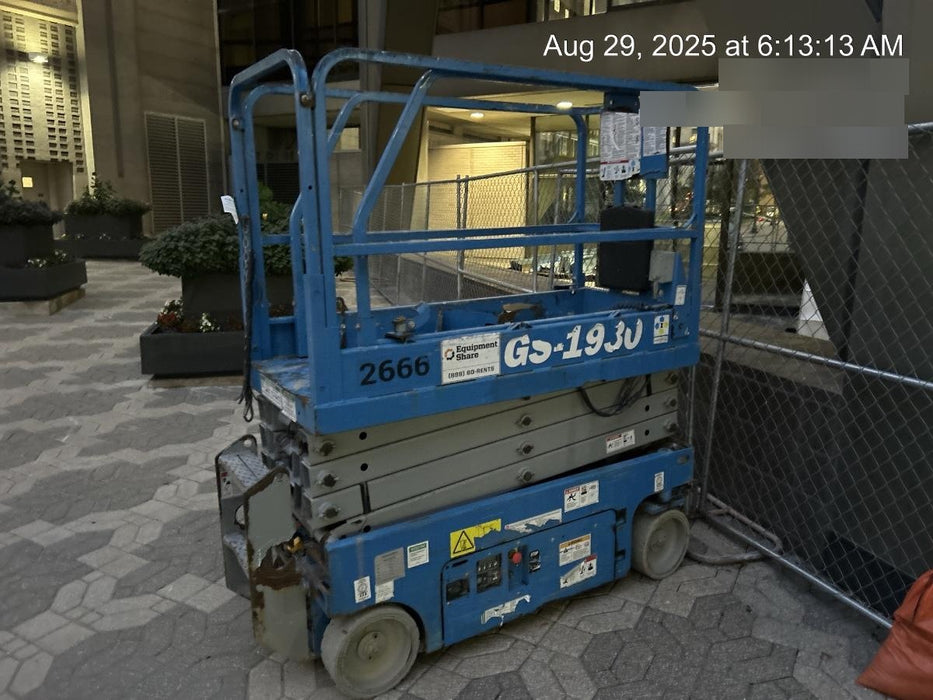 2016 Genie GS-1930 Genie GS-1930 Scissor Lift