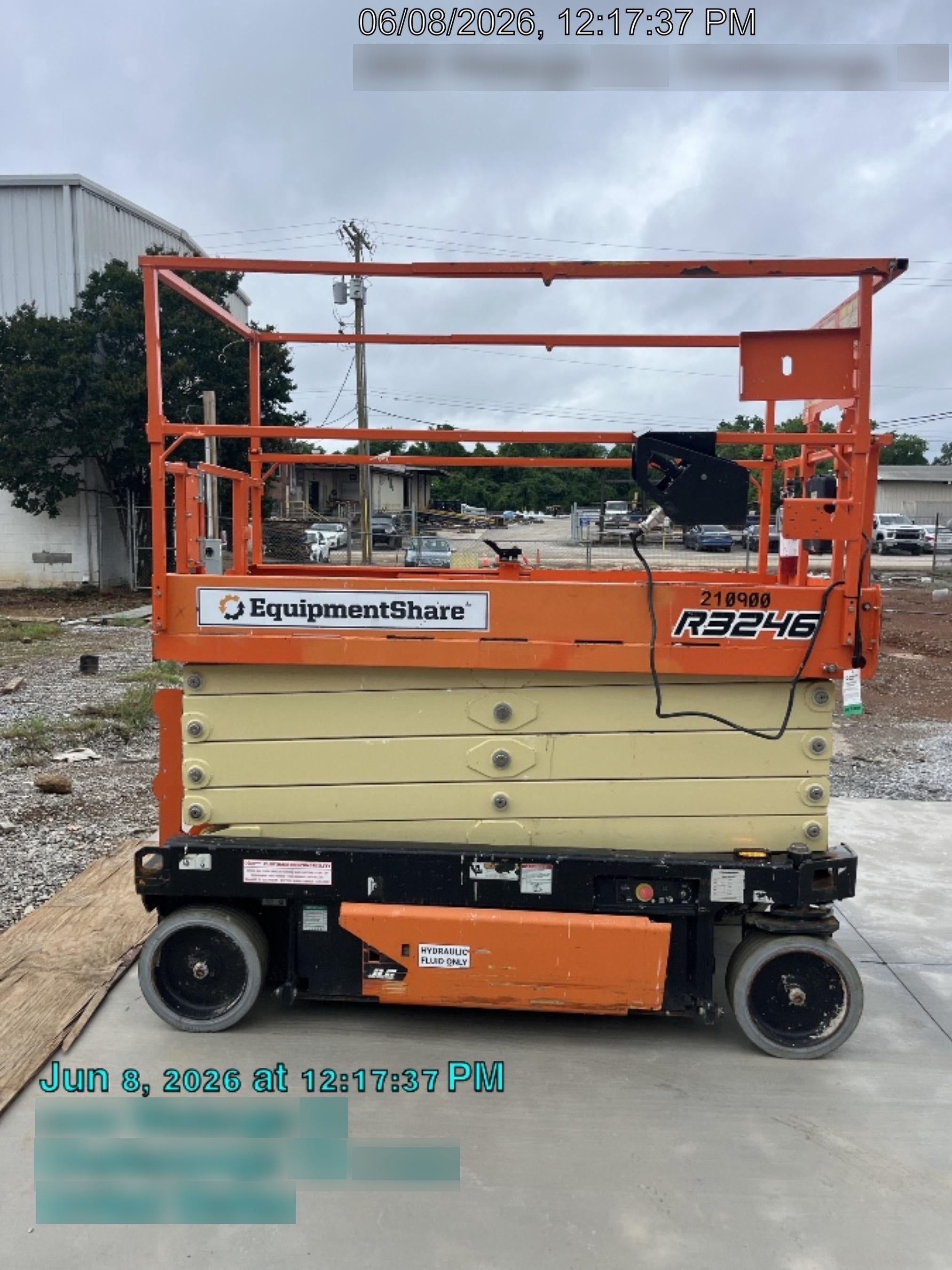 2022 JLG R3246