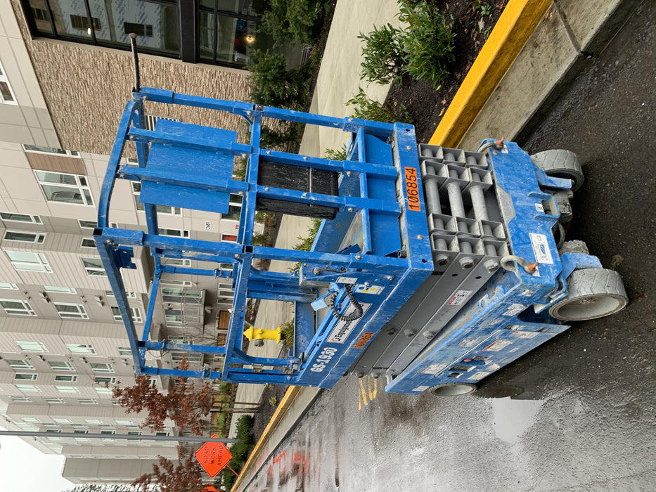 2020 Genie GS-1930 Solid Non Marking Tires, Beacon, Folding rails with half height swing gate, 800W Inverter