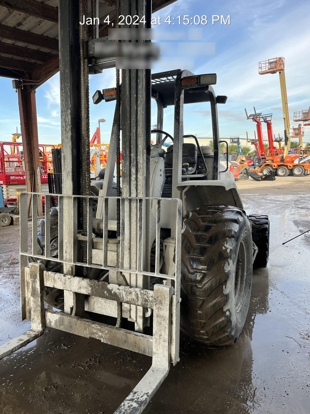 2018 CASE 586H