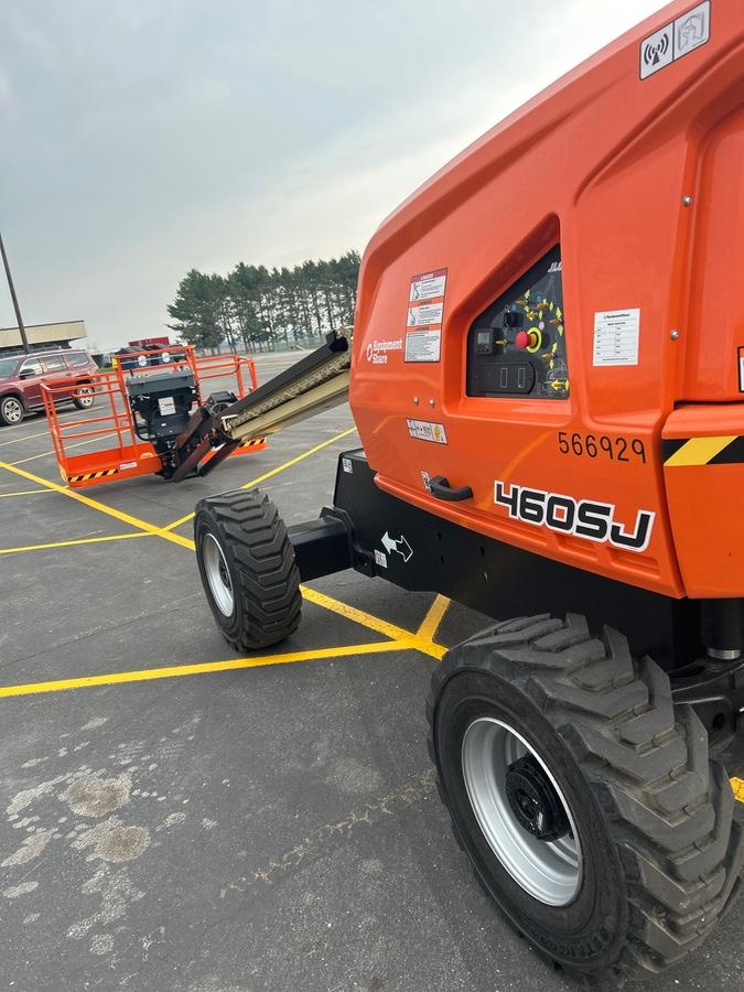 2025 JLG 460SJ