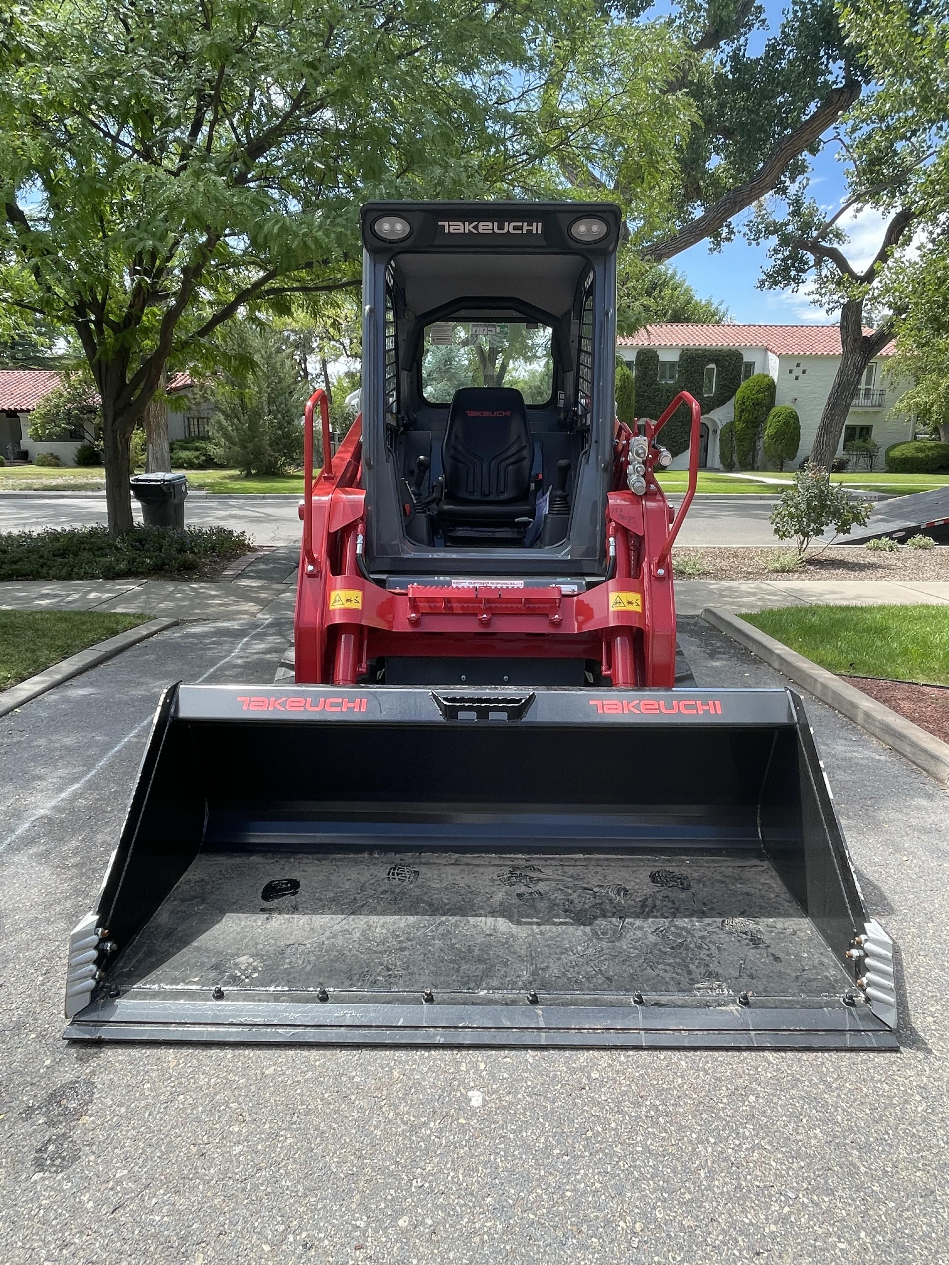 2022 TAKEUCHI TL8R2-R