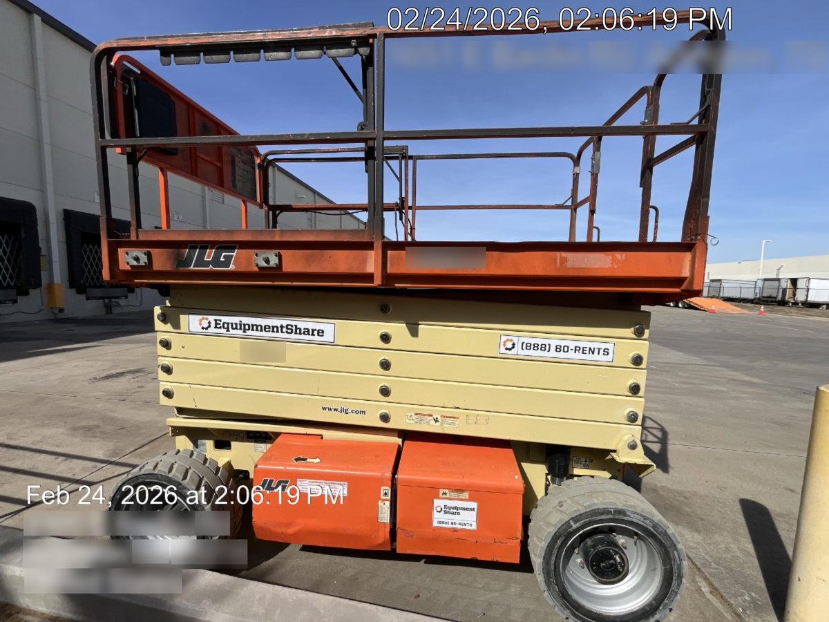 2019 JLG 4069LE Solid Non Marking Tires, Rotating Beacon