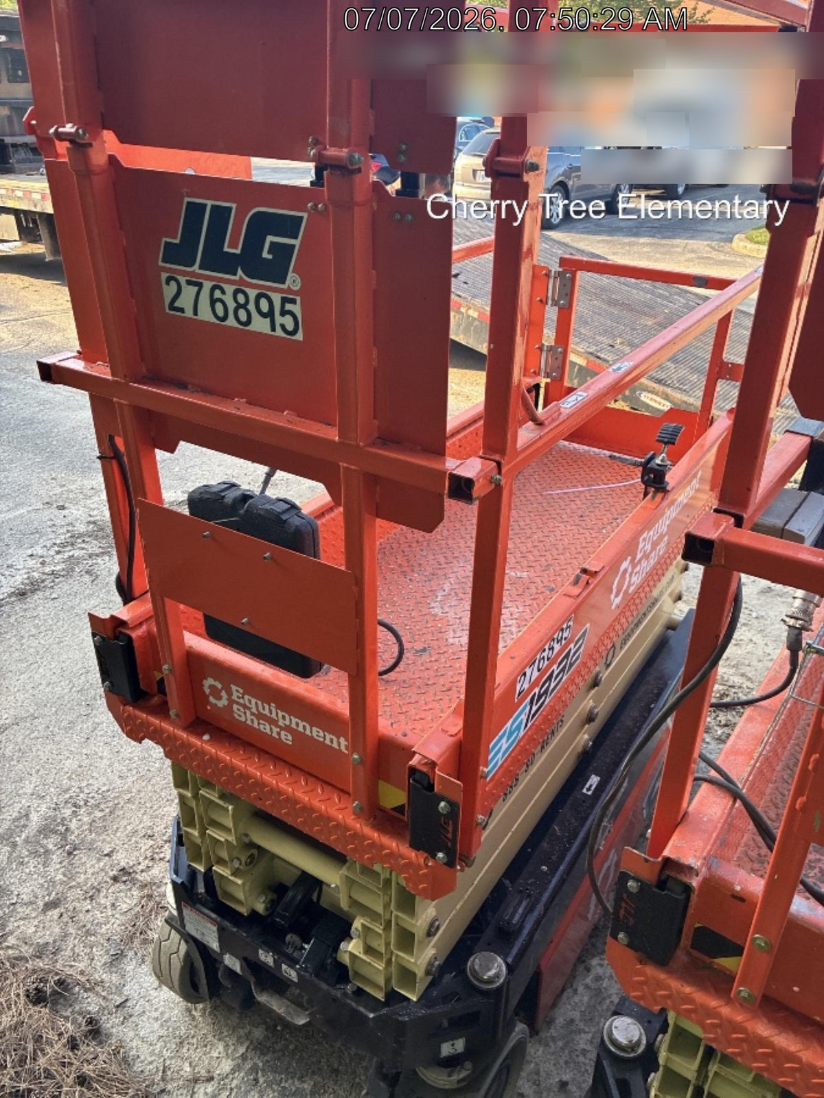 2022 JLG ES1932