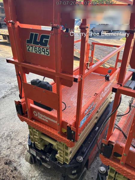 2022 JLG ES1932