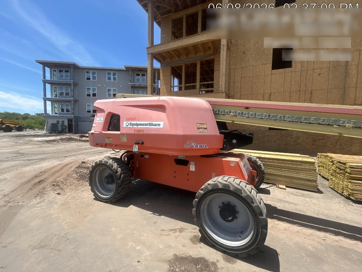 2020 JLG 660SJ