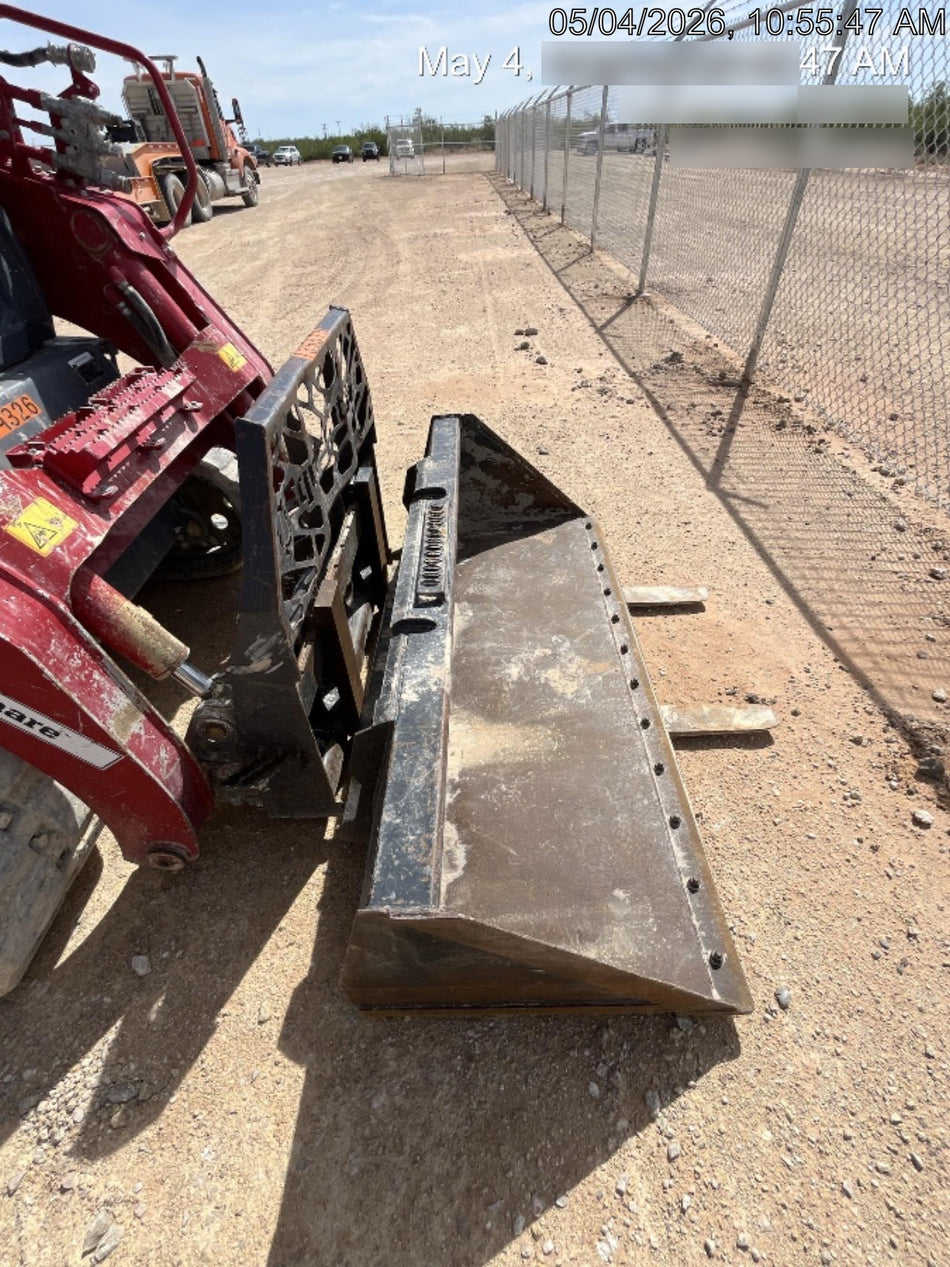 2021 PALADIN 48" Pallet Forks - Paladin