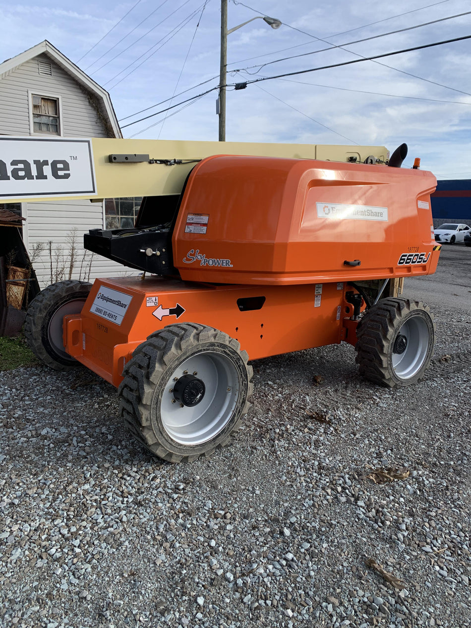 2021 JLG 660SJ